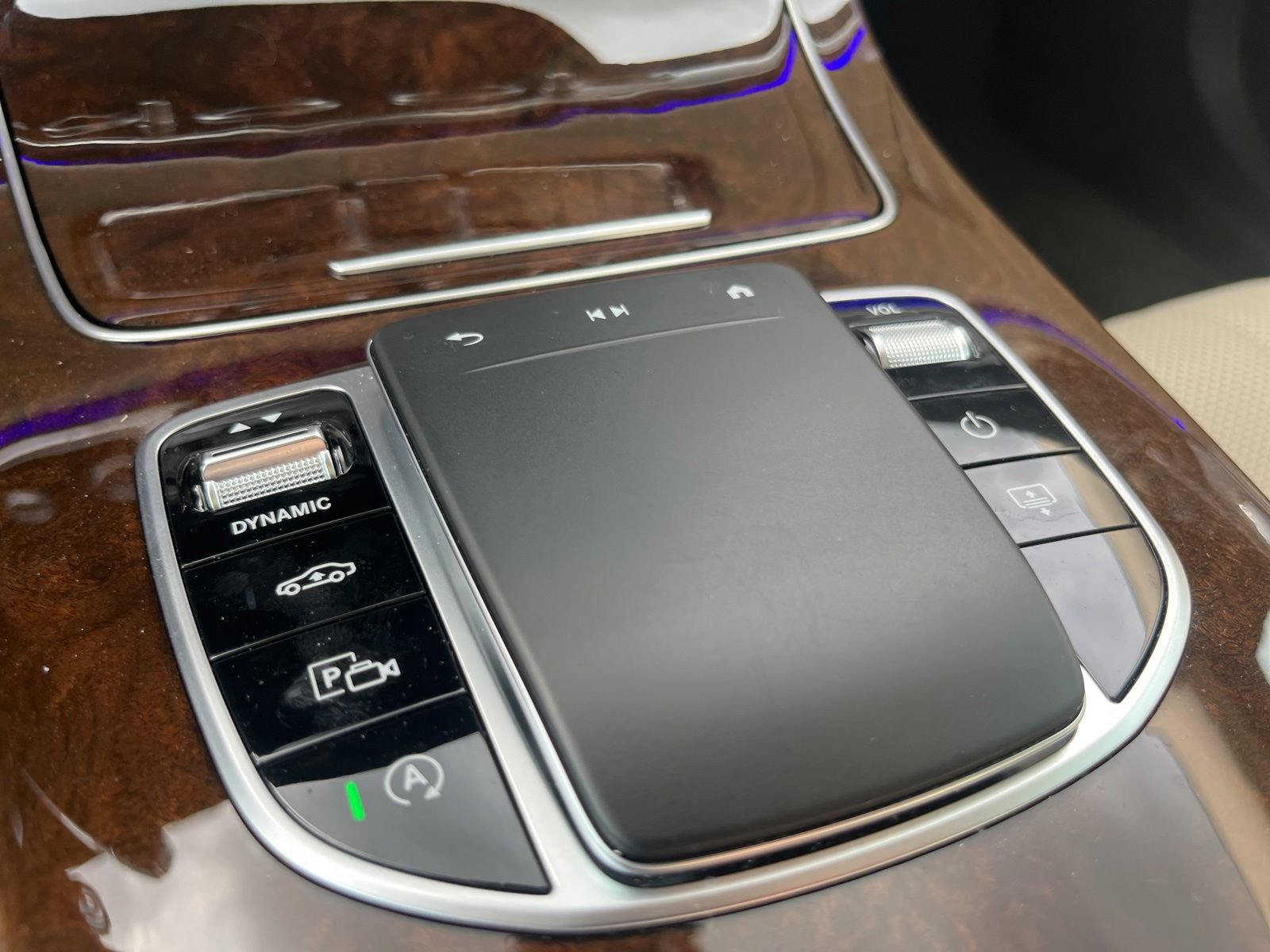 Used 2021 Mercedes-Benz E 450 4MATIC Sedan image 26