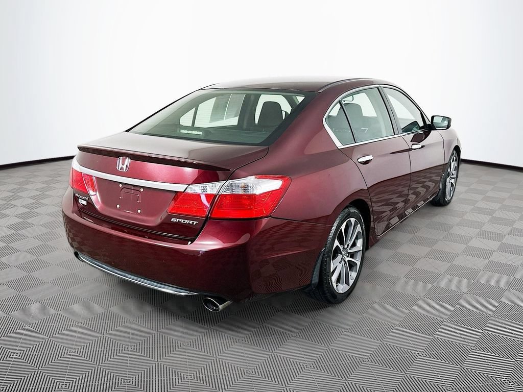 Used 2015 Honda Accord Sport image 10