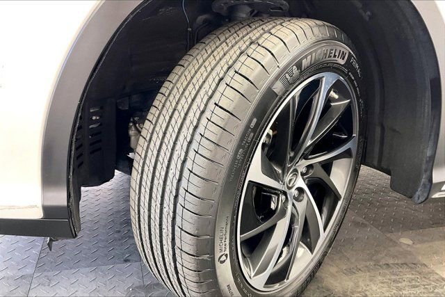 Used 2019 Lexus RX 450h AWD w/ Luxury Package image 33