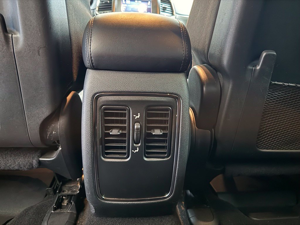 Certified 2020 Jeep Grand Cherokee Laredo AWD/4WD image 28