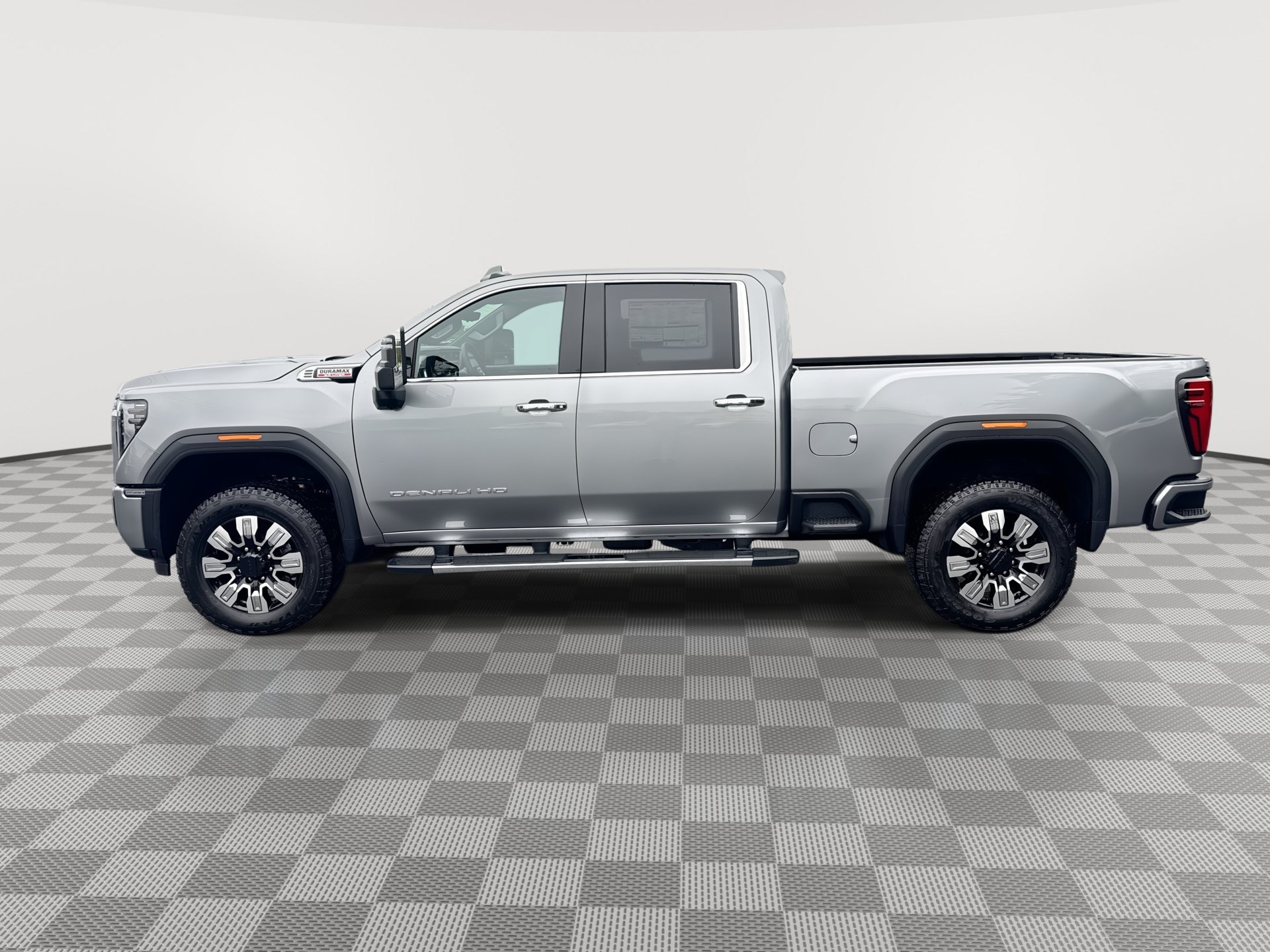 New 2026 GMC Sierra 2500 Denali w/ Denali Reserve Package AWD/4WD image 5