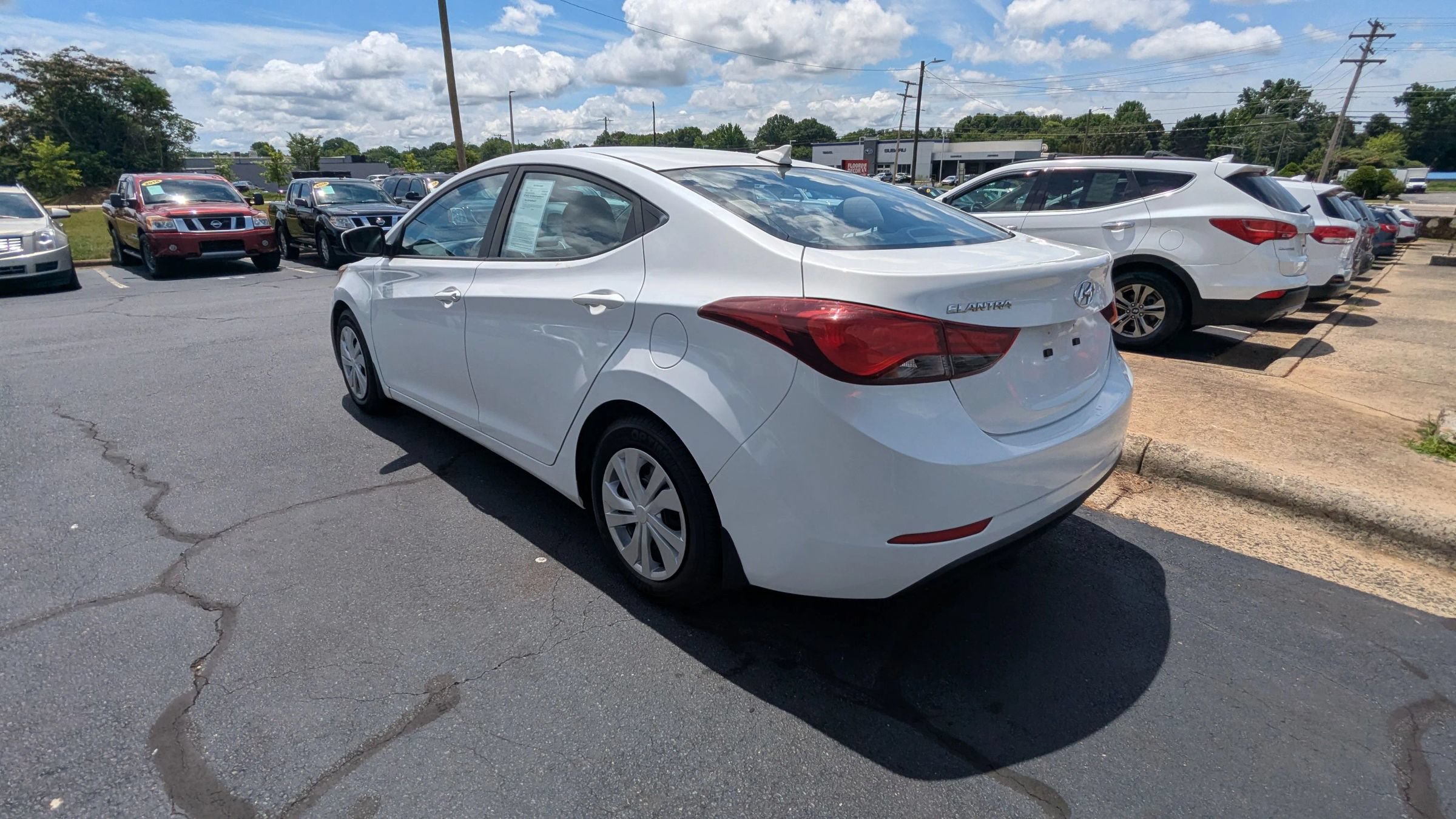 Used 2016 Hyundai Elantra SE FWD image 5