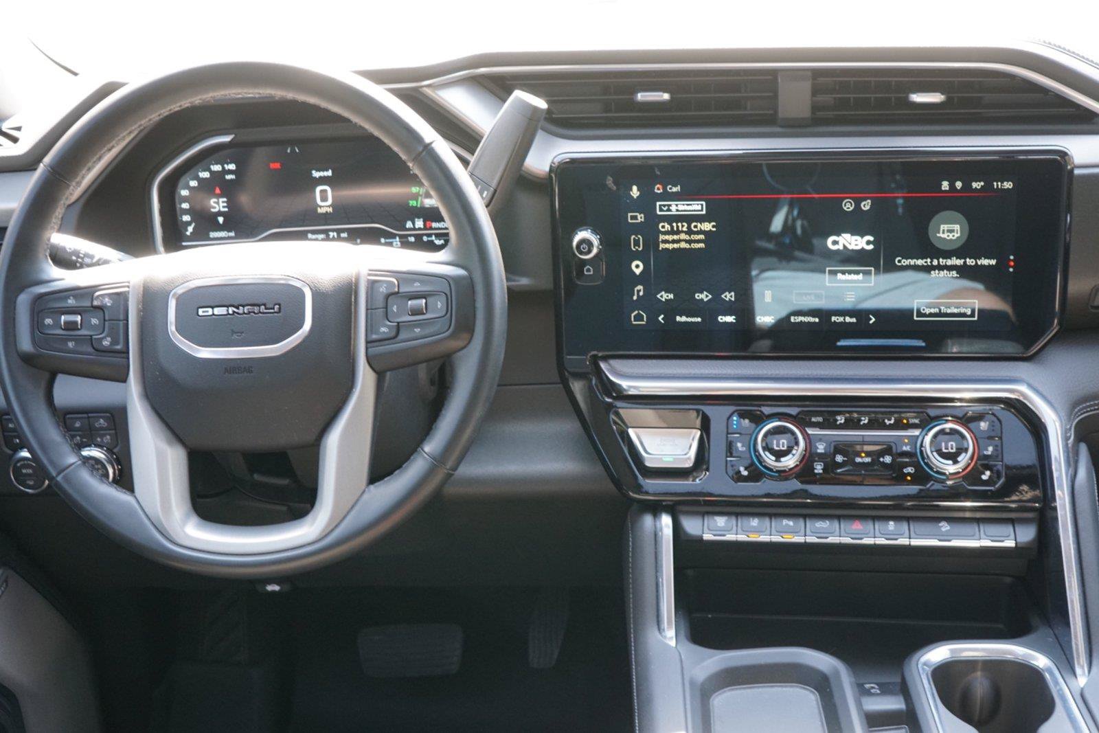 Used 2024 GMC Sierra 2500 Denali w/ Denali Reserve Package AWD/4WD image 22