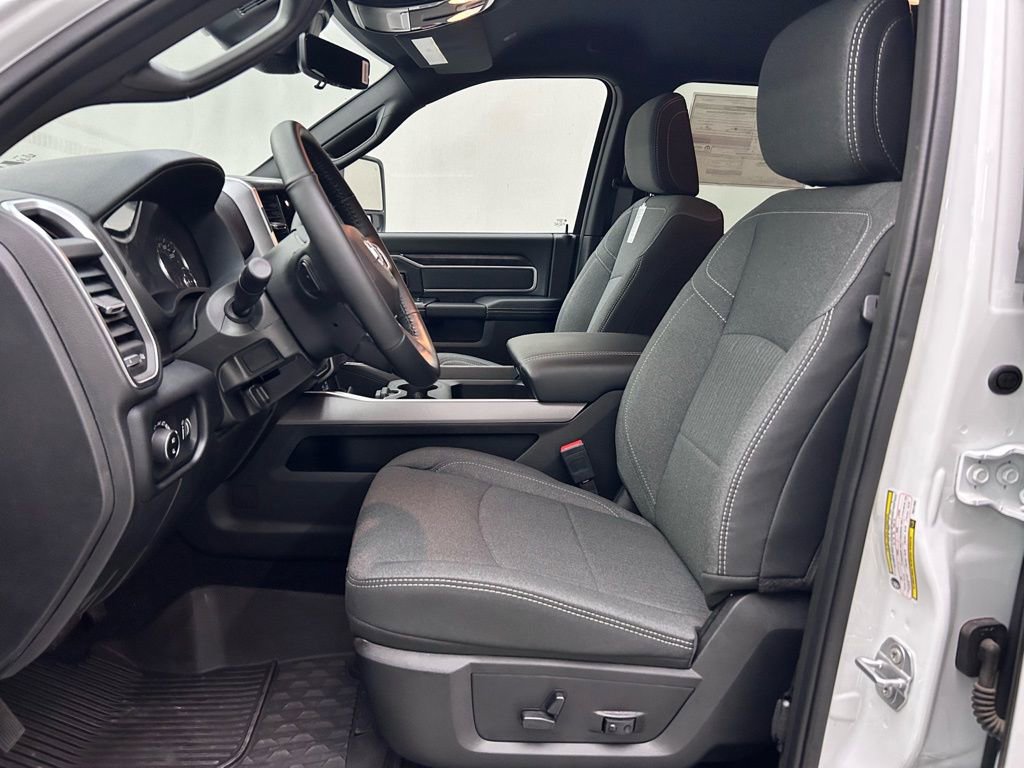 New 2024 RAM 2500 Big Horn w/ Night Edition image 12