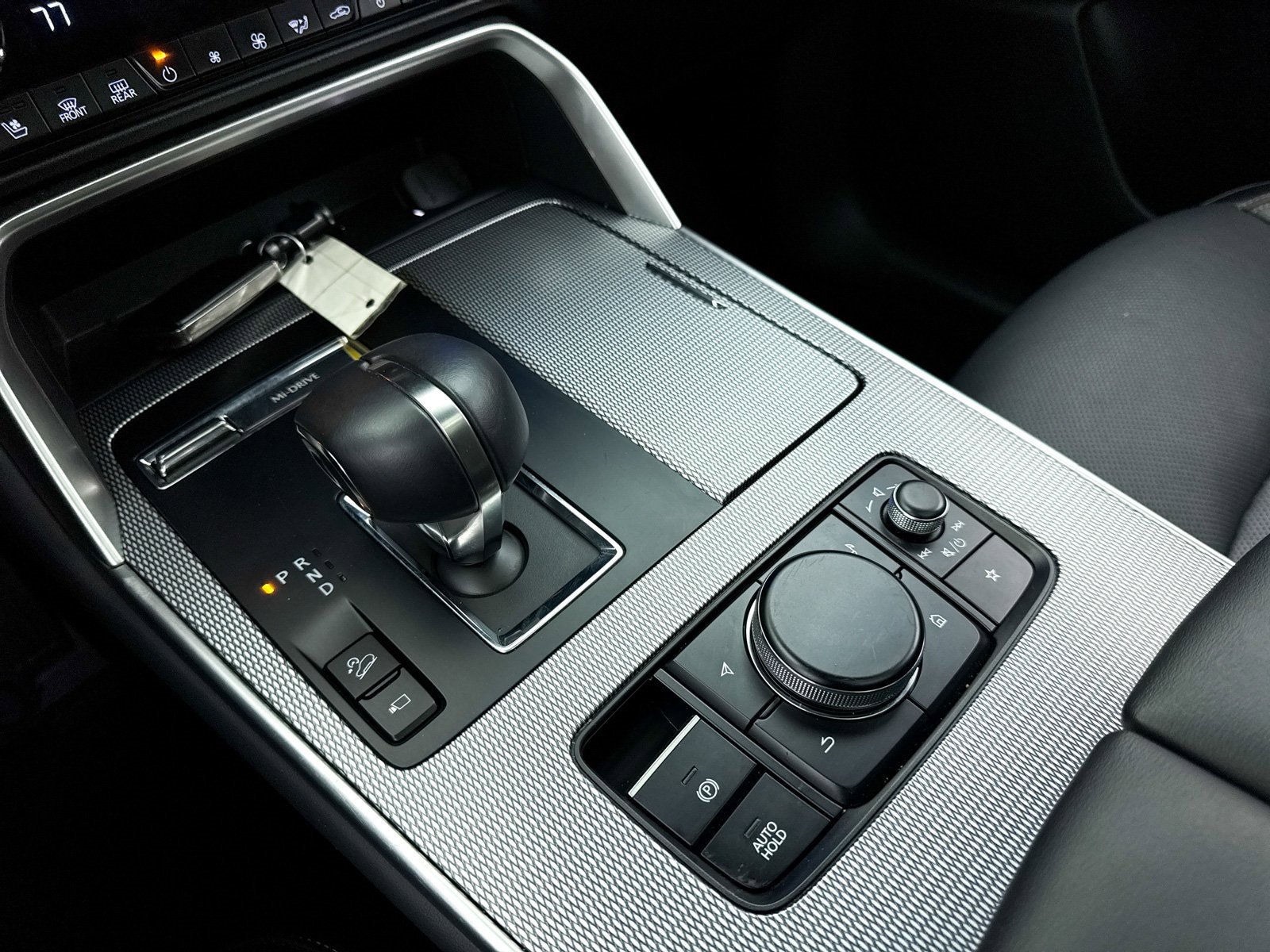 Used 2025 MAZDA CX-90 3.3 Turbo w/ Premium Plus Pkg image 33