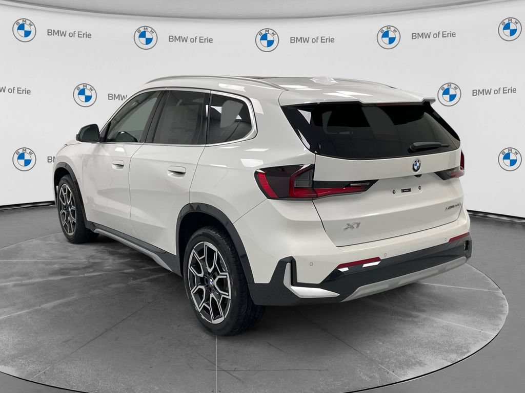 New 2026 BMW X1 xDrive28i w/ Technology Package AWD/4WD image 2