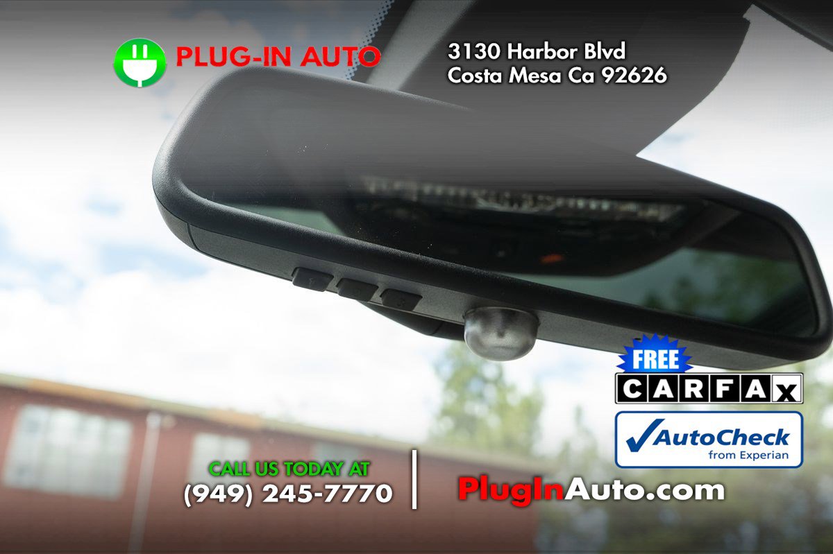 Used 2015 BMW 750i image 40