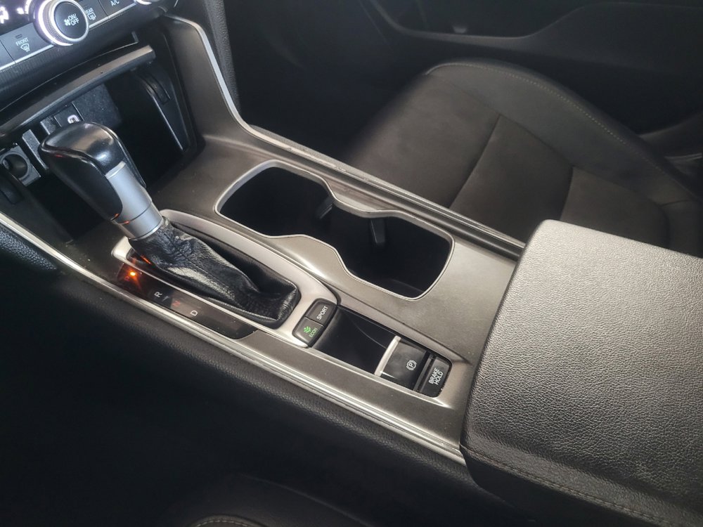 Used 2019 Honda Accord Sport image 26