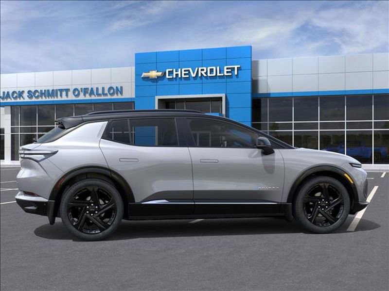 New 2026 Chevrolet Equinox EV RS image 5