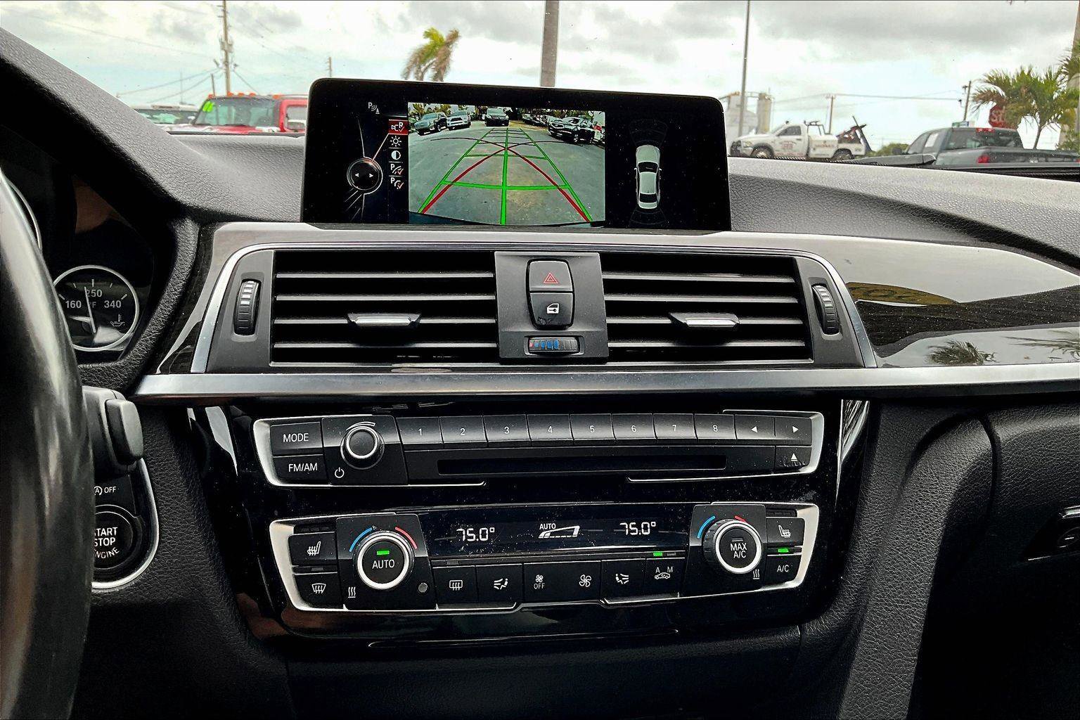 Used 2016 BMW 340i xDrive Sedan AWD/4WD image 15