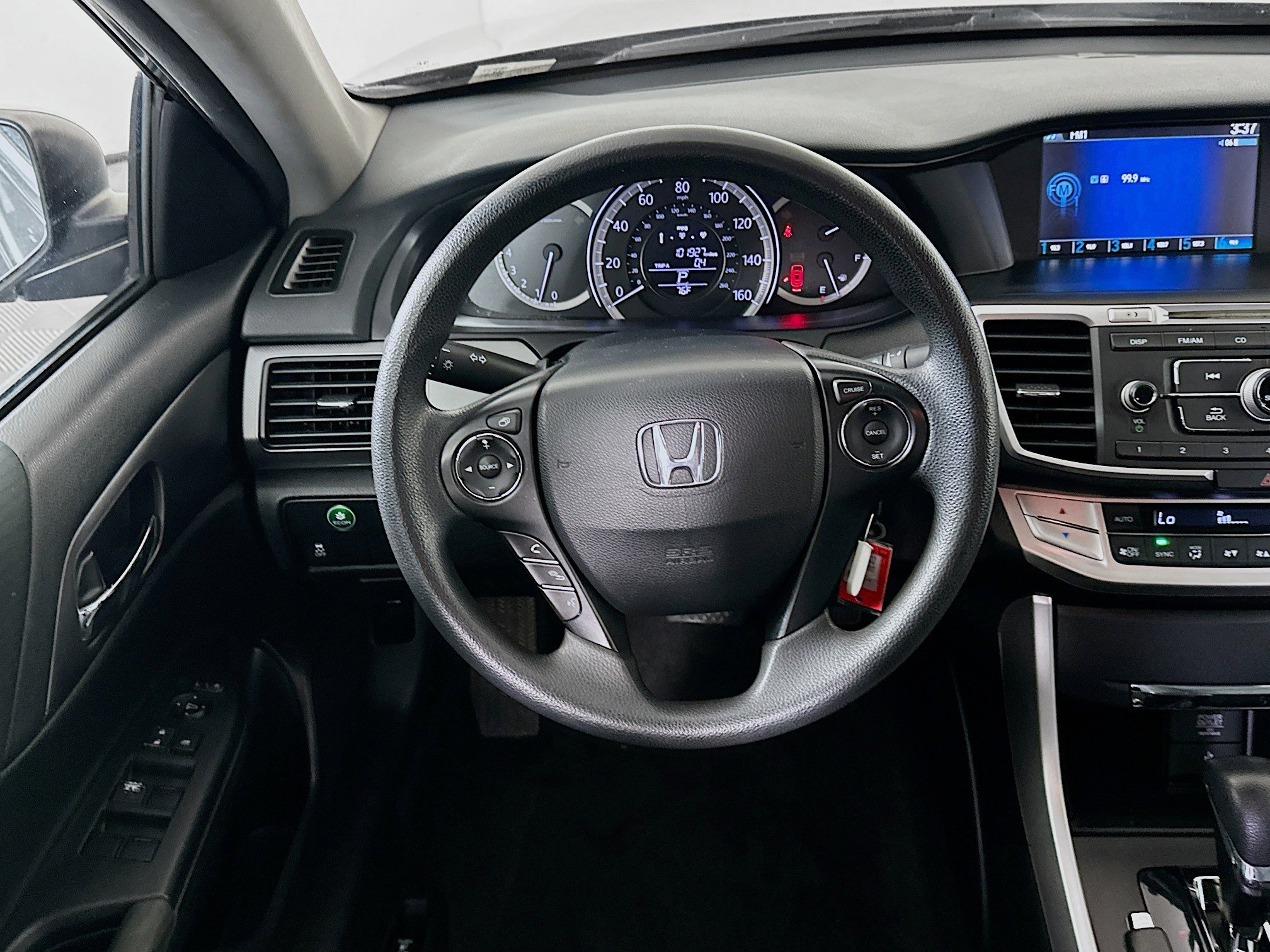 Used 2015 Honda Accord LX image 17