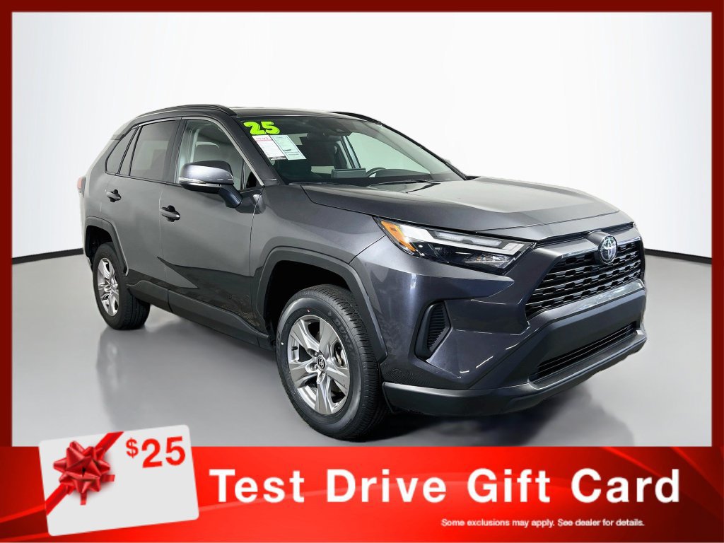Used 2025 Toyota RAV4 XLE FWD image 1