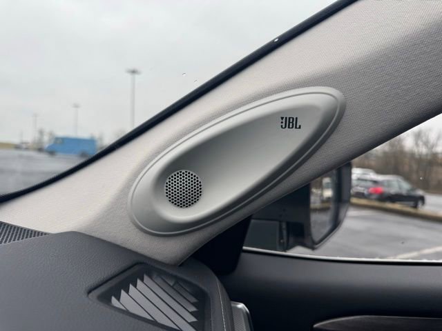 Used 2024 Toyota Highlander Platinum image 36