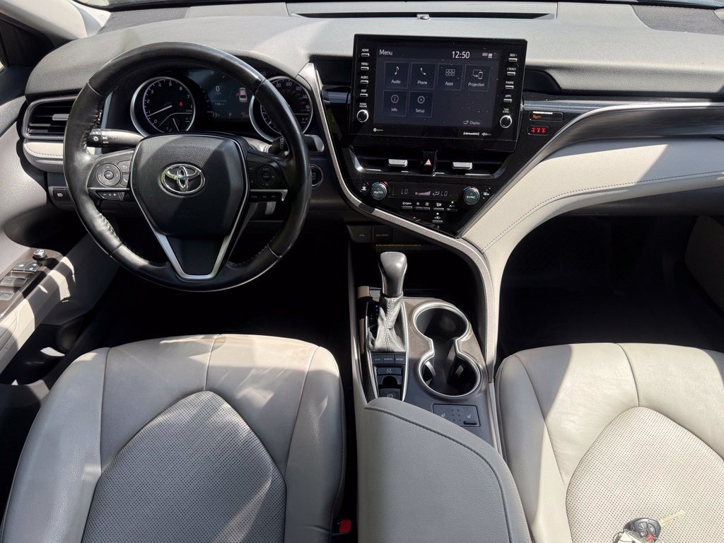 Used 2021 Toyota Camry XLE AWD/4WD image 16