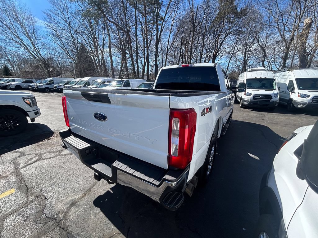 Used 2025 Ford F250 XLT AWD/4WD image 9