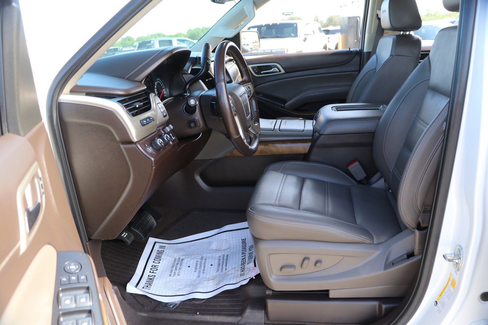 Used 2019 GMC Yukon Denali w/ Denali Ultimate Package image 13