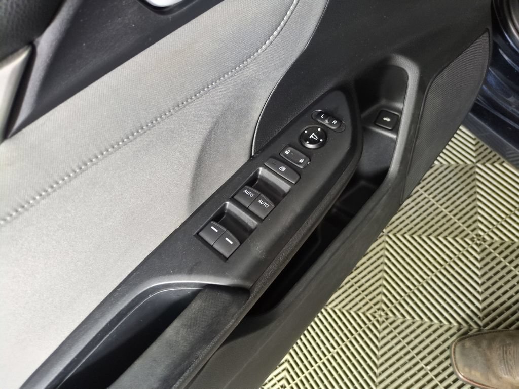 Used 2017 Honda Civic EX image 11