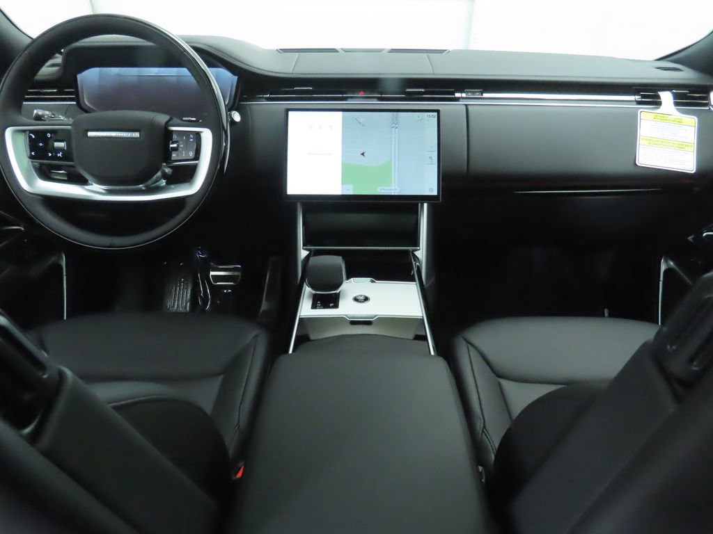 New 2026 Land Rover Range Rover Long Wheelbase SE image 14