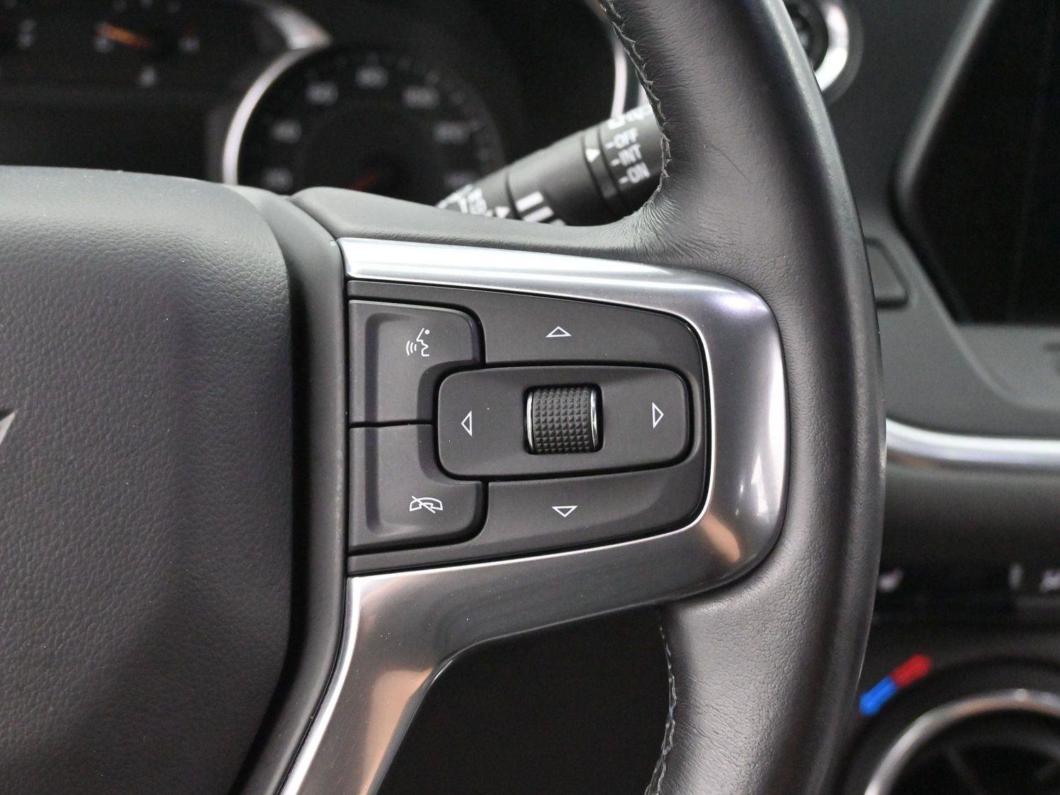 Used 2020 Chevrolet Blazer LT image 16