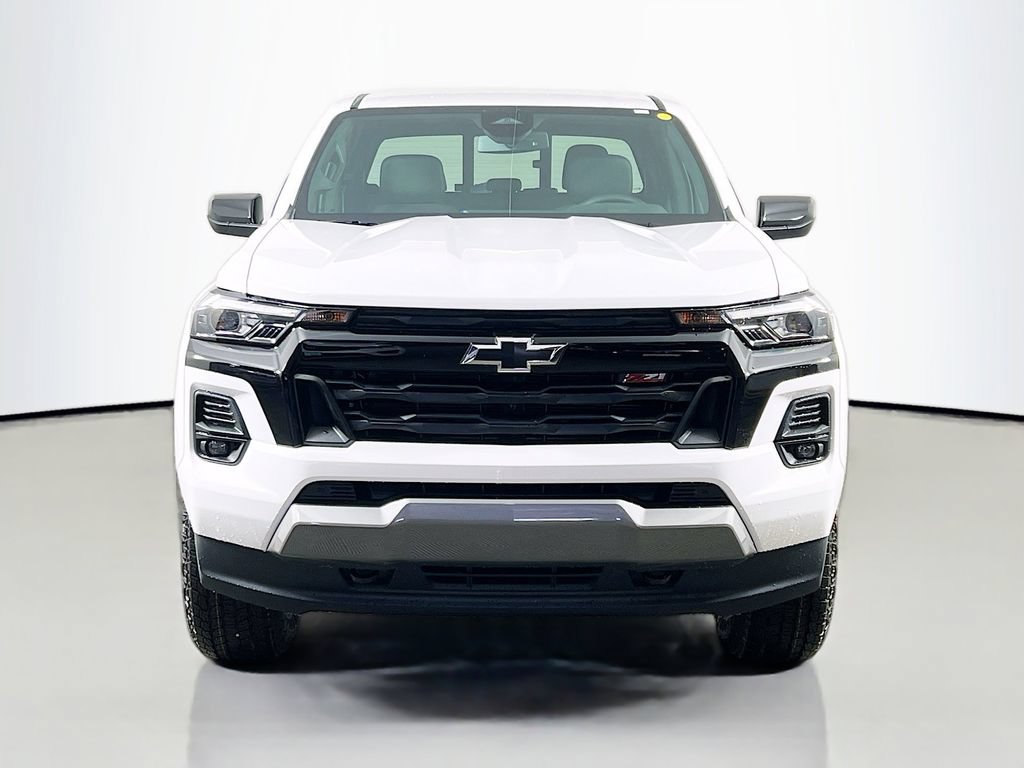 New 2026 Chevrolet Colorado Z71 w/ Midnight Edition AWD/4WD image 2