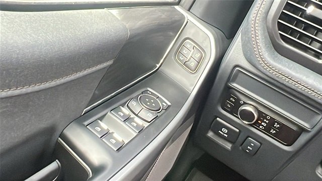 New 2025 Ford F150 Lightning Lariat image 39