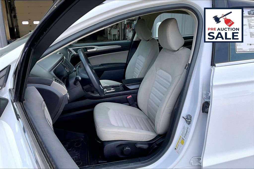 Used 2020 Ford Fusion S image 24