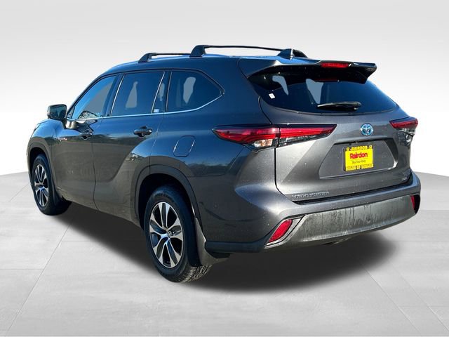 Used 2020 Toyota Highlander XLE image 7