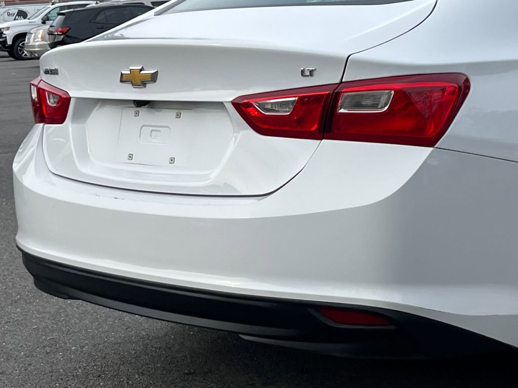 Used 2023 Chevrolet Malibu LT image 6