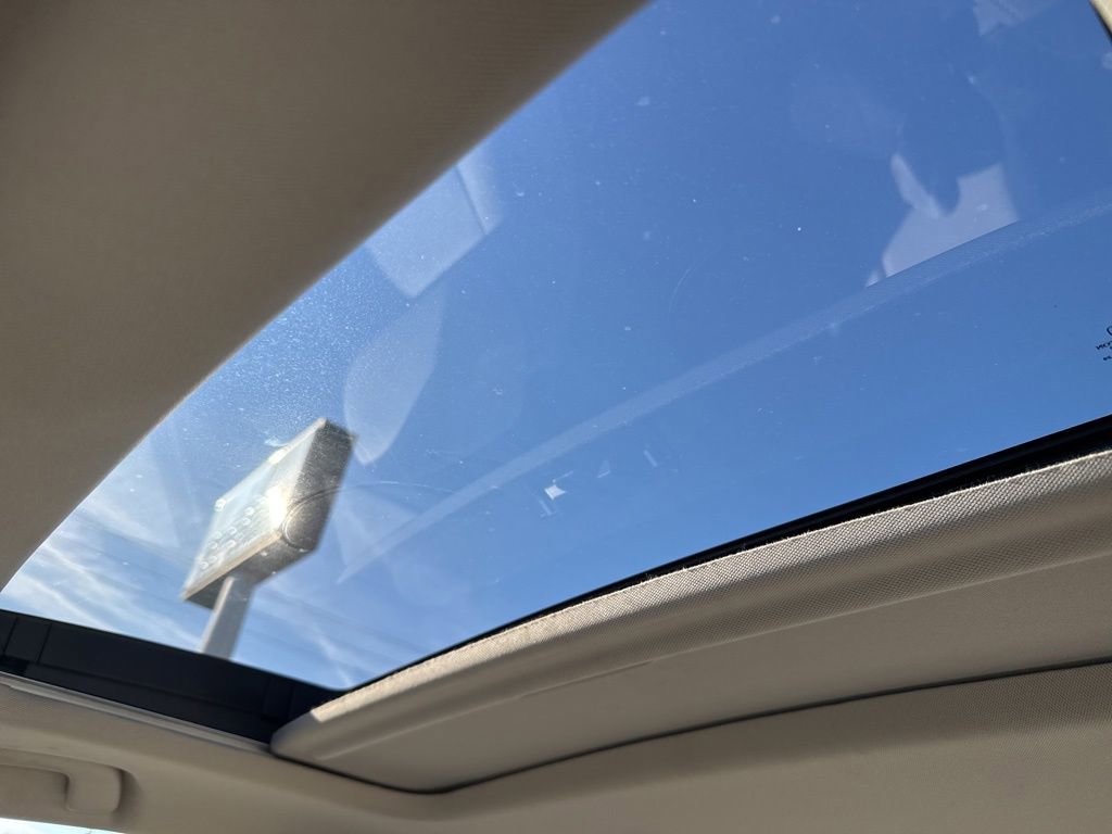 Certified 2023 Honda Accord EX image 17