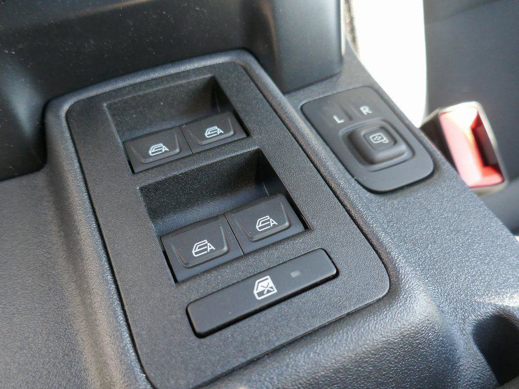 New 2026 Ford Bronco 4-Door image 18