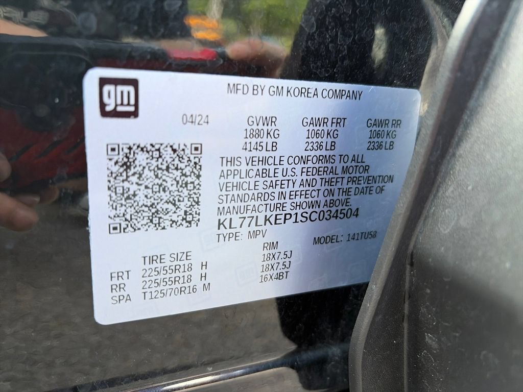 Used 2025 Chevrolet Trax ACTIV w/ Driver Confidence Package FWD image 11