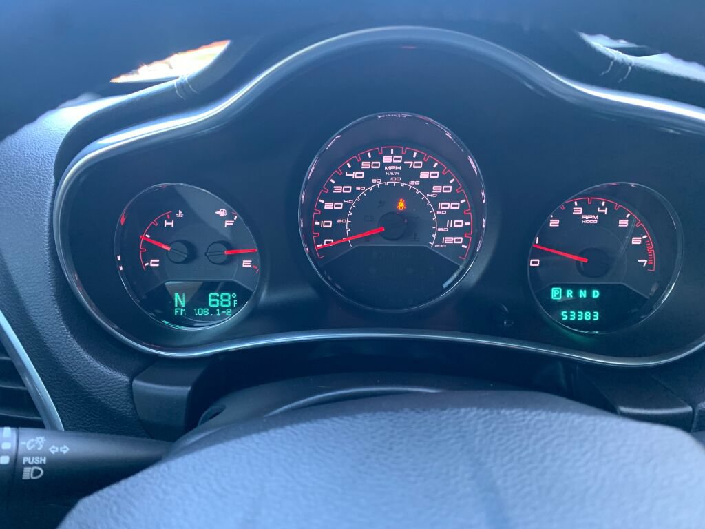 Used 2013 Dodge Avenger SXT w/ Rallye Appearance Group FWD image 18
