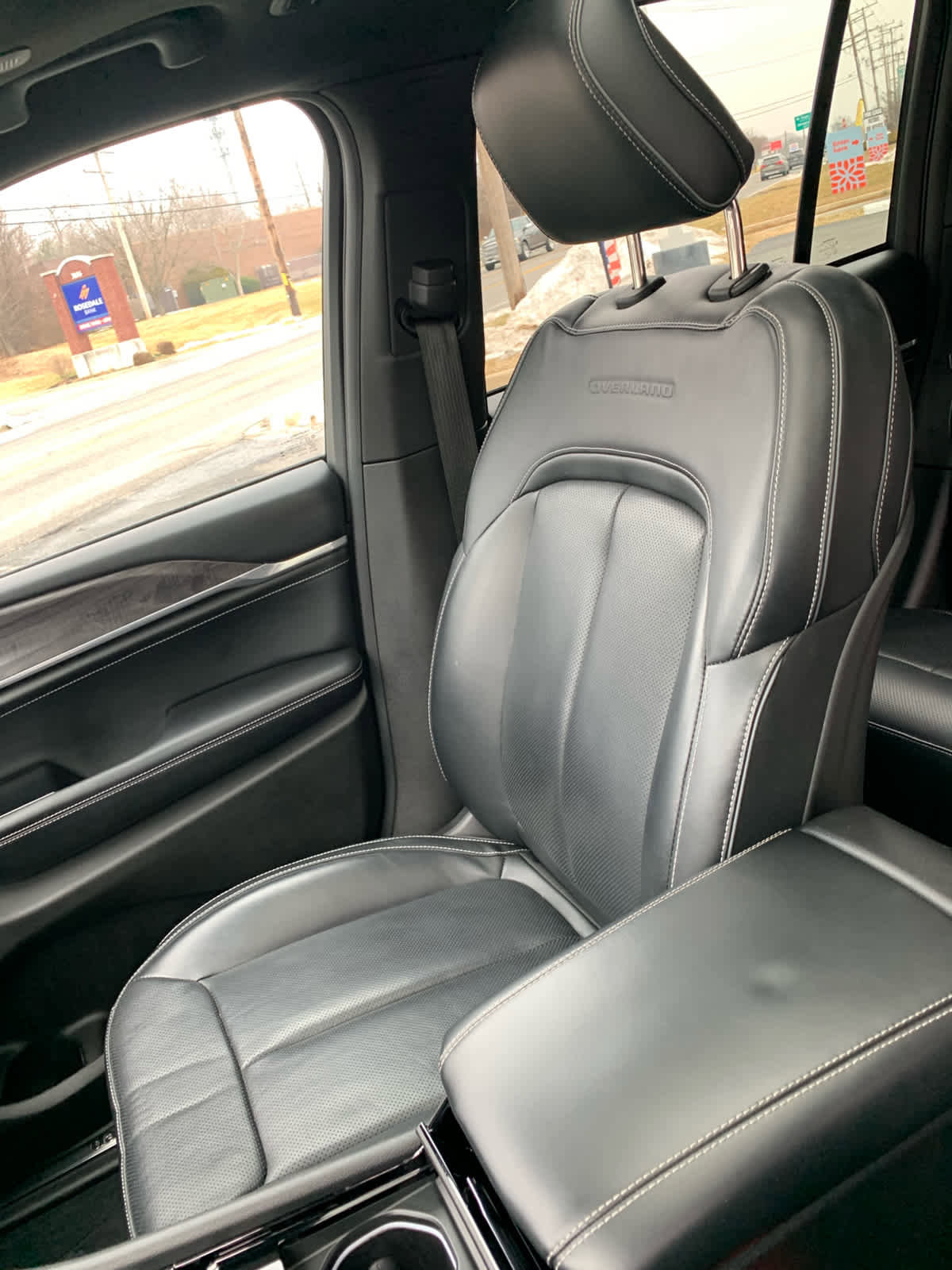 Used 2022 Jeep Grand Cherokee Overland image 31