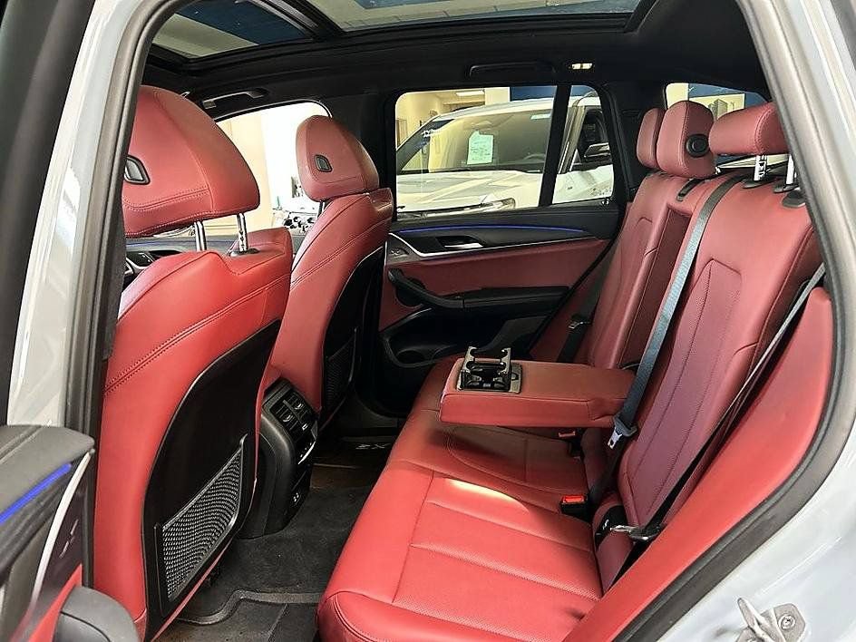 Used 2022 BMW X3 M40i AWD/4WD image 28