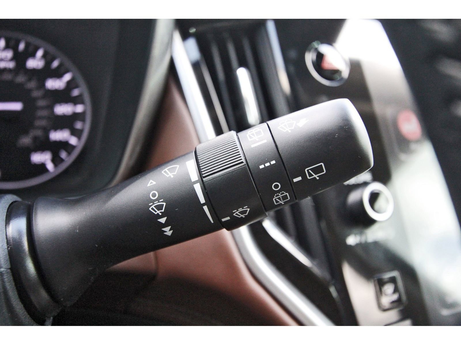 Used 2024 Subaru Outback Touring XT image 18