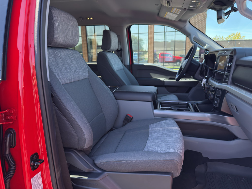 New 2026 Ford F350 XLT w/ XLT Value Package AWD/4WD image 30