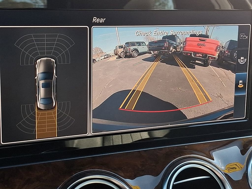 Used 2017 Mercedes-Benz E 300 4MATIC image 19