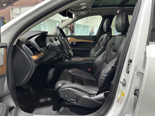 Used 2017 Volvo XC90 T6 Inscription w/ Vision Package AWD/4WD image 43