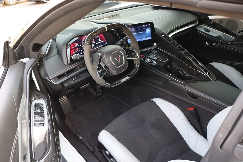 Used 2024 Chevrolet Corvette Z06 image 15