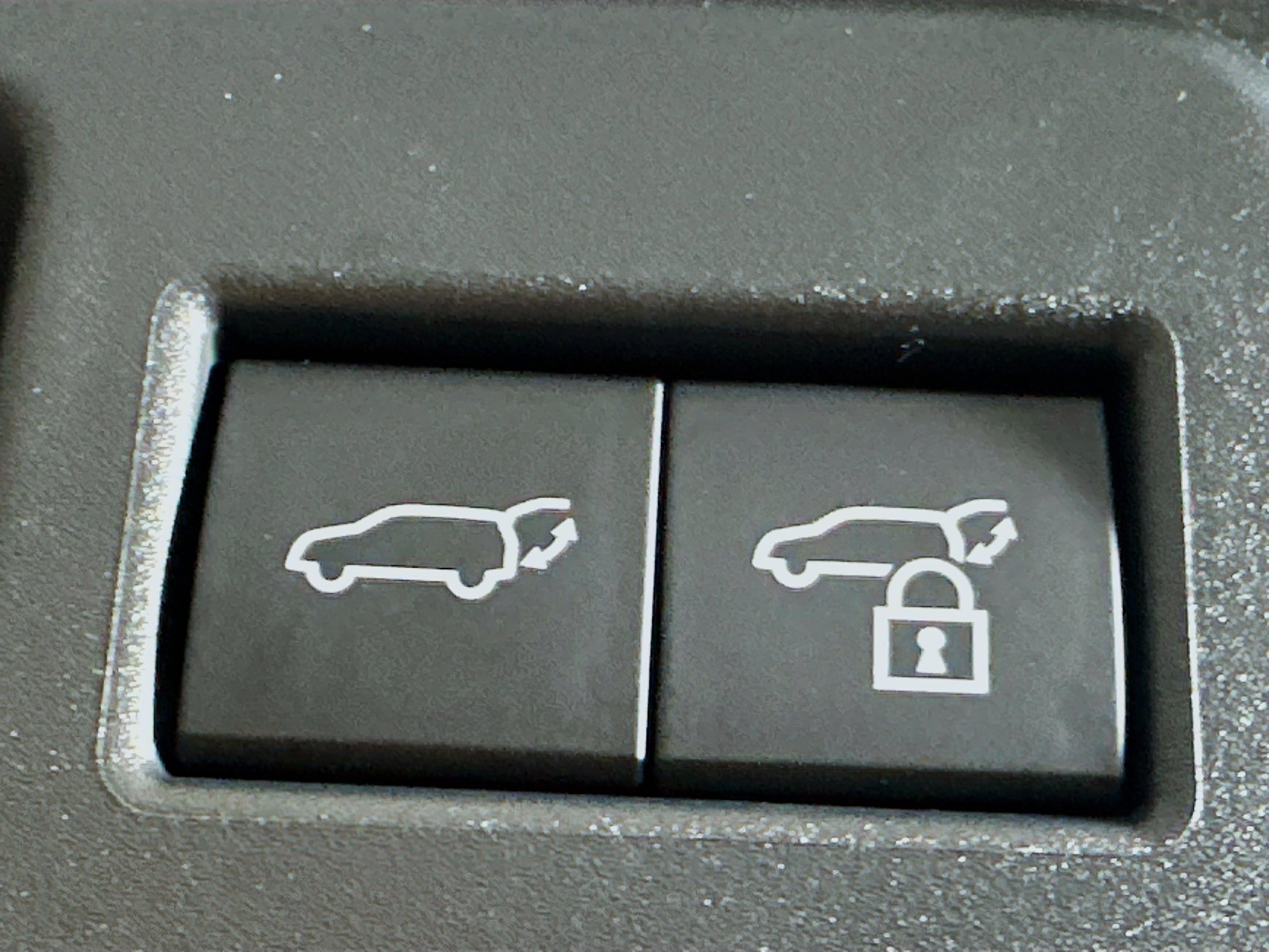 Used 2026 Toyota 4Runner Limited AWD/4WD image 32