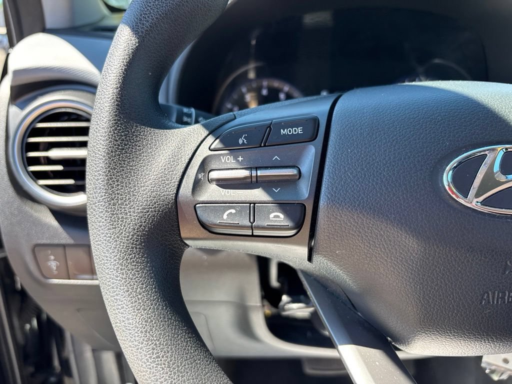 Used 2020 Hyundai Kona SE AWD/4WD image 17