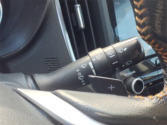 Used 2022 Subaru Crosstrek 2.5i Limited image 17