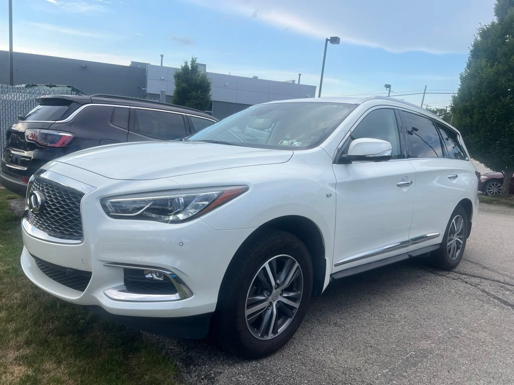Used 2020 INFINITI QX60 Luxe w/ Essential Package AWD/4WD image 4