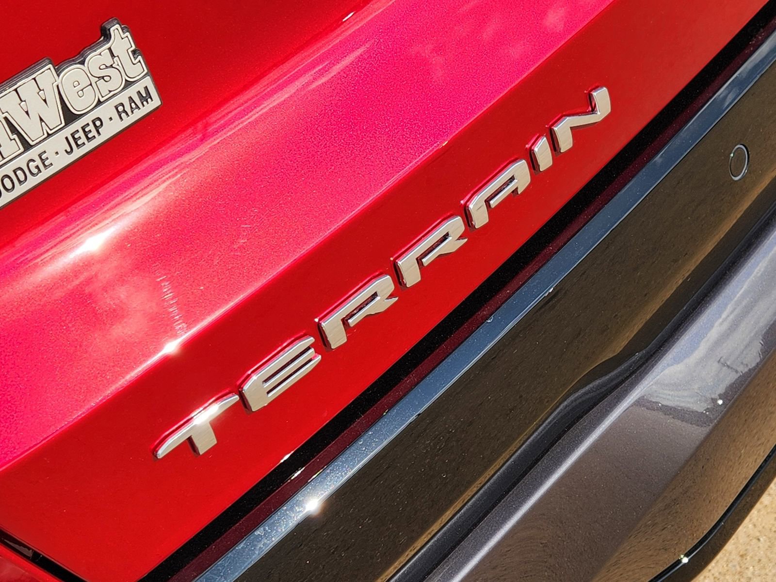 Used 2026 GMC Terrain AT4 w/ Convenience Package III image 12