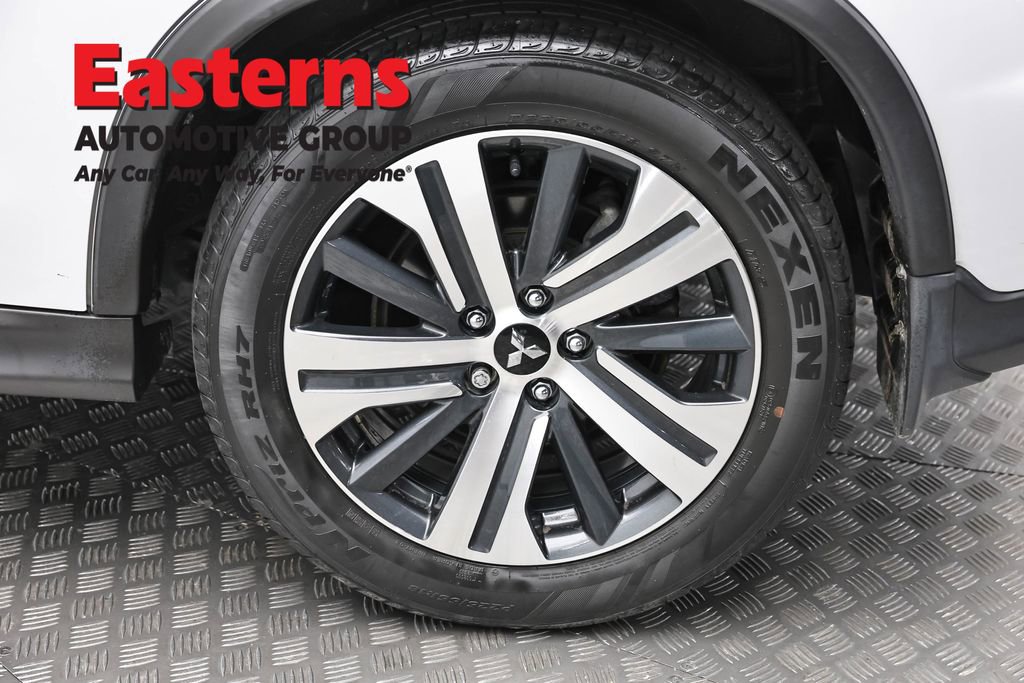Used 2023 Mitsubishi Outlander Sport ES AWD/4WD image 8
