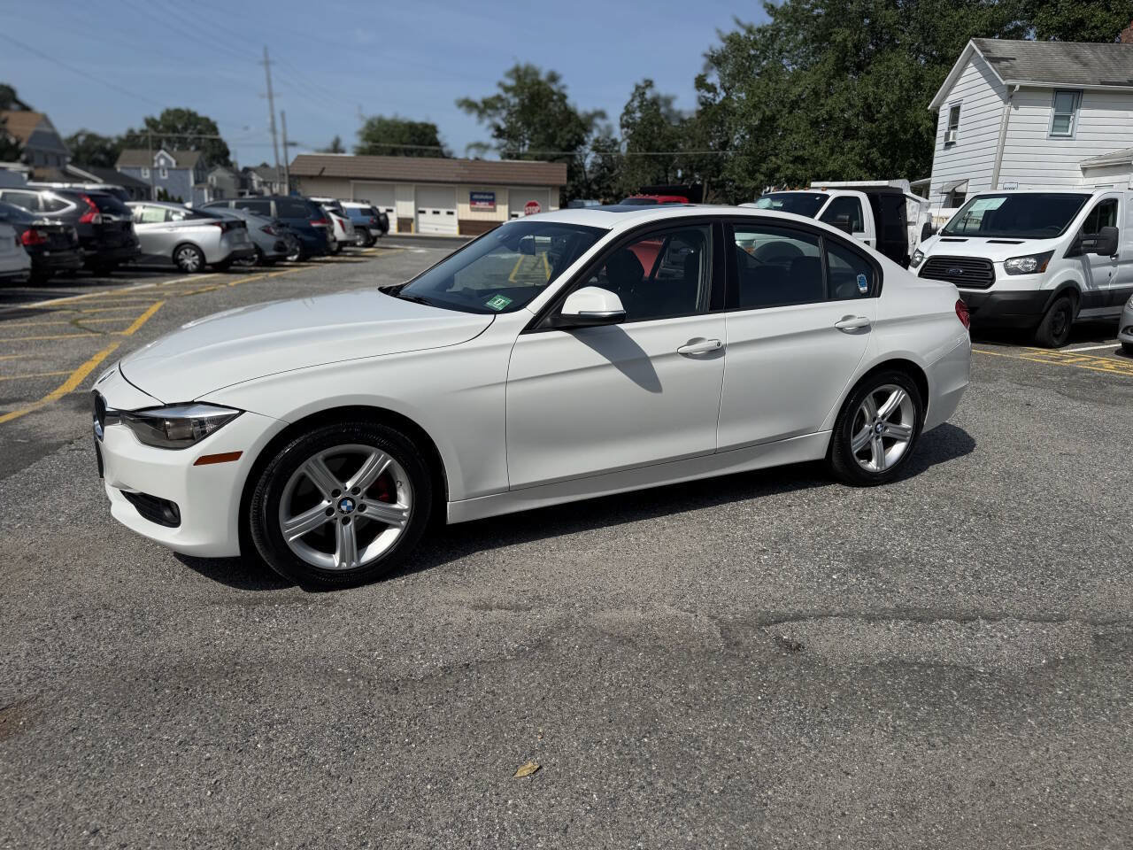 Used 2014 BMW 320i xDrive Sedan AWD/4WD image 16