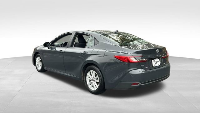 Used 2025 Toyota Camry LE image 8