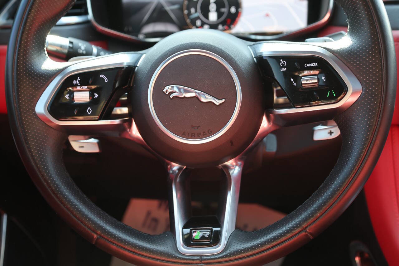 Used 2021 Jaguar F-PACE R-Dynamic S image 18