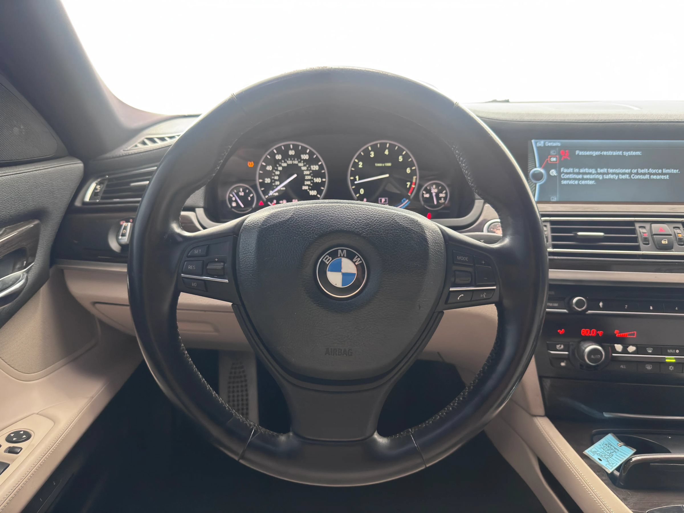 Used 2011 BMW 750i RWD image 18