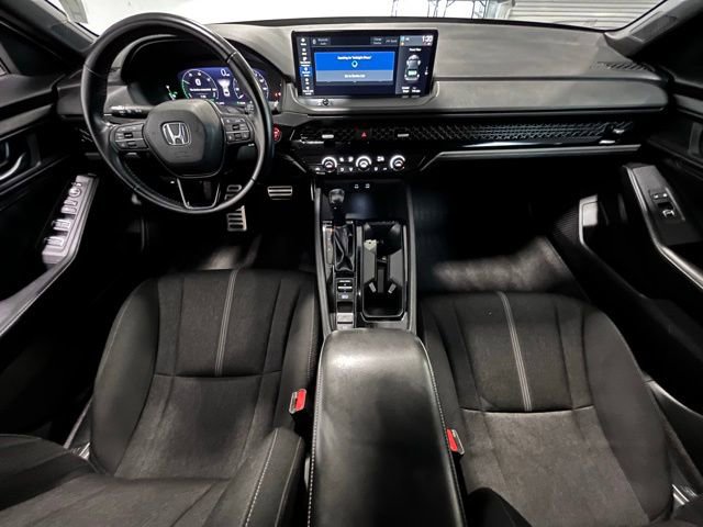 Used 2024 Honda Accord Sport image 17